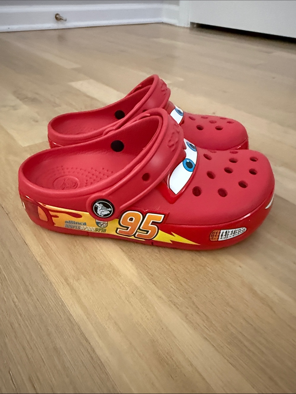CROCS Kids Lightning McQueen Red Slip-On Clogs